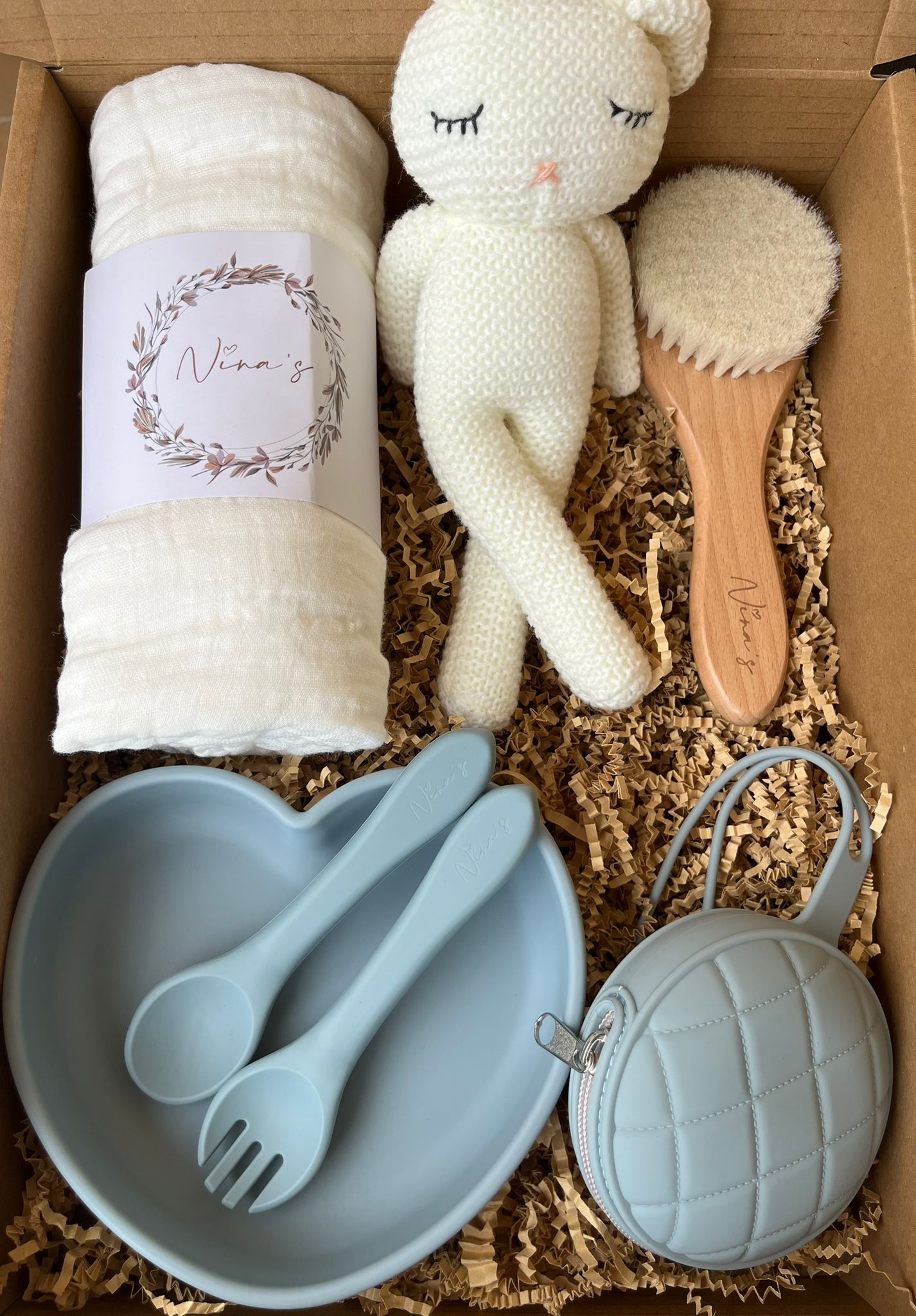 Newborn & Infant Gift Box | Heart Plate, Fork & Spoon, Pacifier Pocket, Large Swaddle, Soft Toy & Baby Brush
