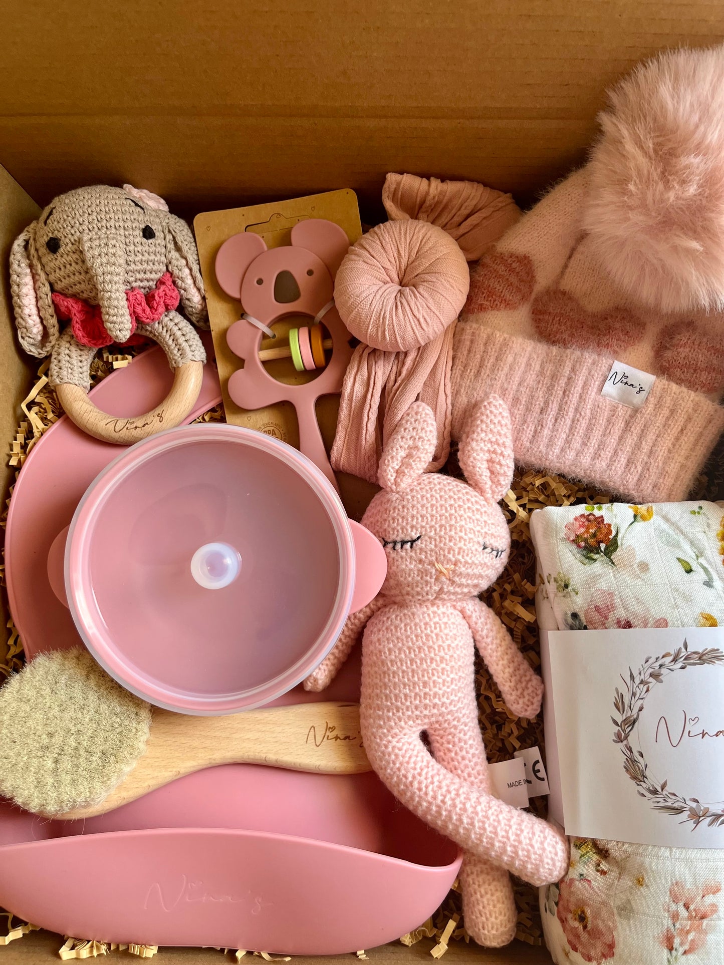 Newborn & Toddler Gift Box |Teether, Swaddle, Feeding Set, Soft Toy, Beanie and more