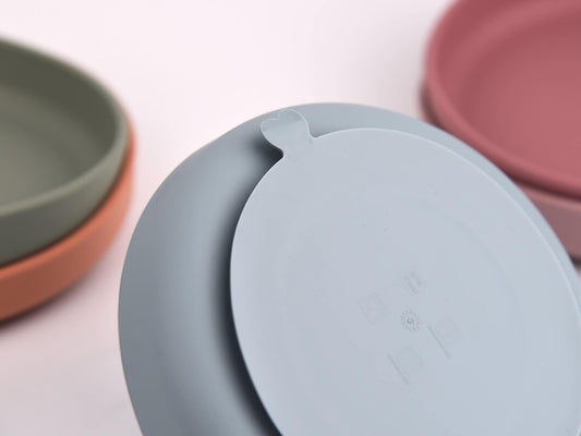 Round Plate with Fork & Spoon